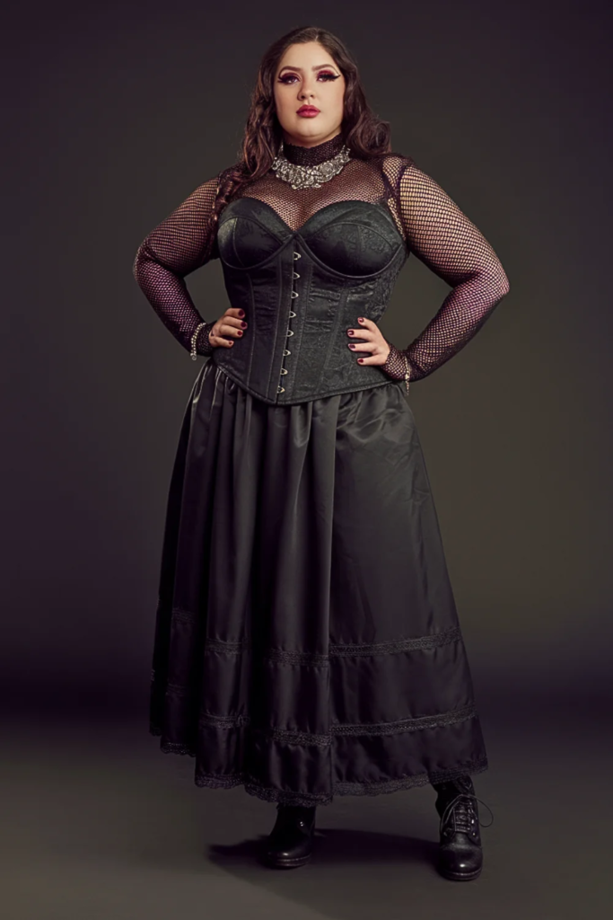 Plus Size Goth Corset Top Victorian Fall Outfit