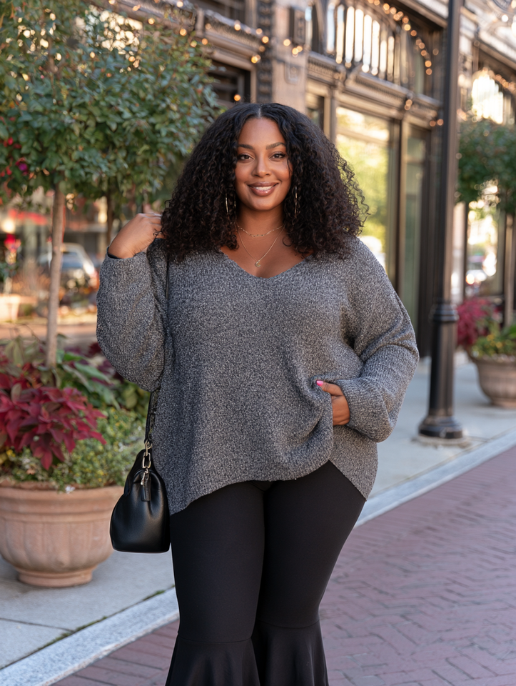 Flare Leggings Outfits for Plus-Size Women: Chic, Effortless & On-Trend