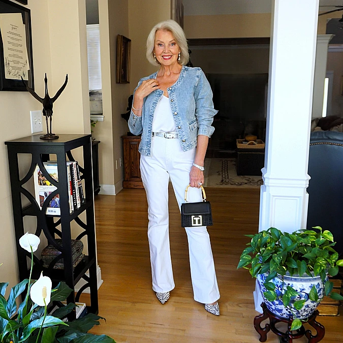 Light denim jacket and white trousers fall outfit