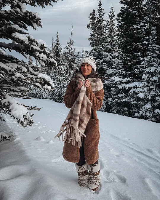 Cozy camel teddy coat snowbird outfit for women over 50