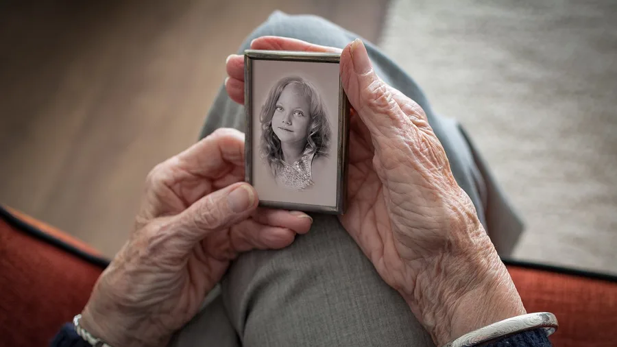 Experiencing grief and loss while caring for a spouse with illness