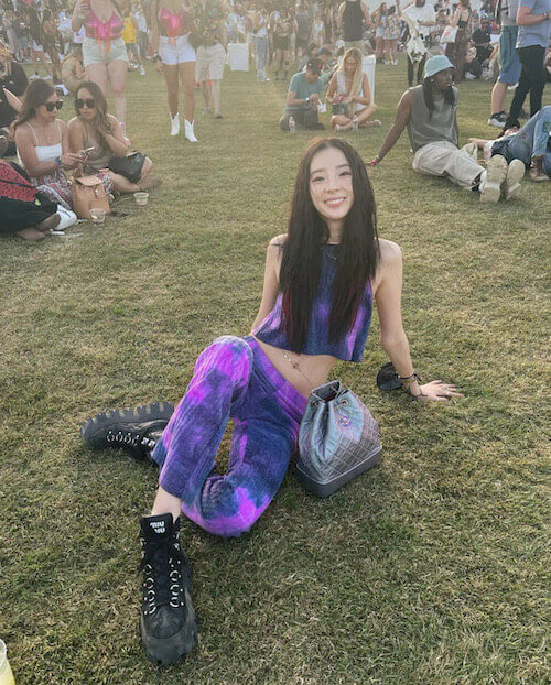 Simple Coachella festival outfit